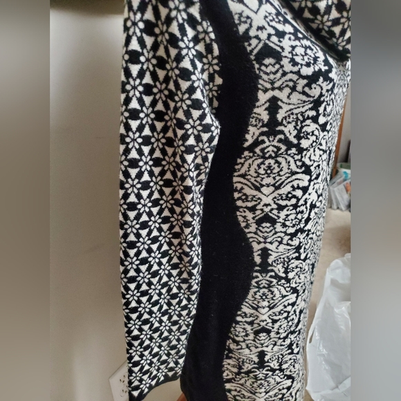 Wool dress - Picture 4 of 5